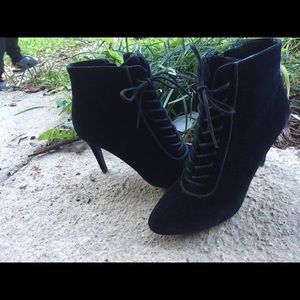 Fall ankle boots